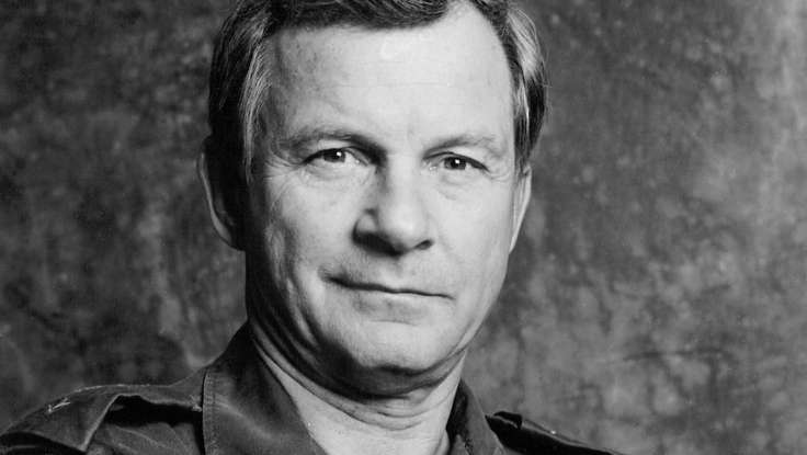 Leadership Under Pressure: Lewis MacKenzie On Effective Management